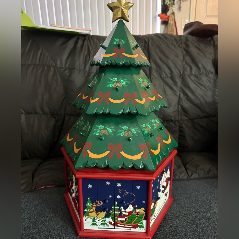 KIRKLAND Advent Tree with ornaments in original box, complete